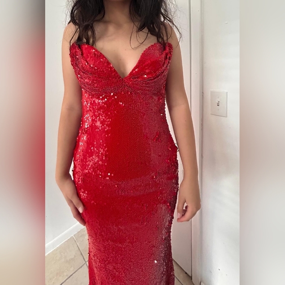 💋DADONA AVDIU Strapless Red Sequin Mermaid Gown💋 - Picture 7 of 15